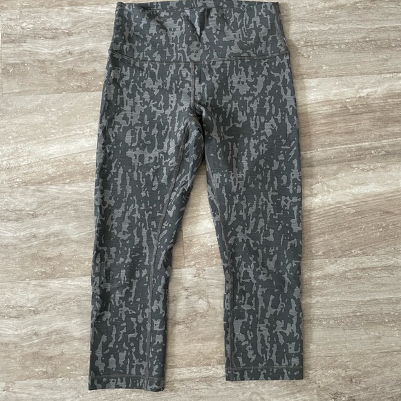 Lululemon Wunder Train 21” - Picture 4 of 4